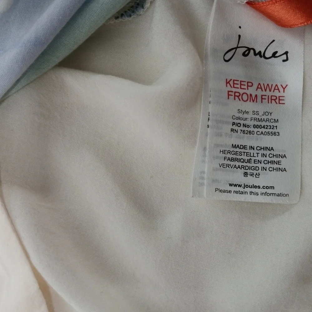 Joules Great Britian Viscose Short Sleeve Shopping Print Blouse. Size 6 - Picture 6 of 7